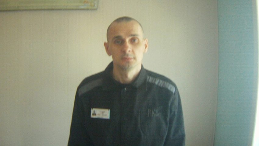 Rosja powinna uwolnić Sencowa, nim będzie odpowiedzialna za kolejną śmierć