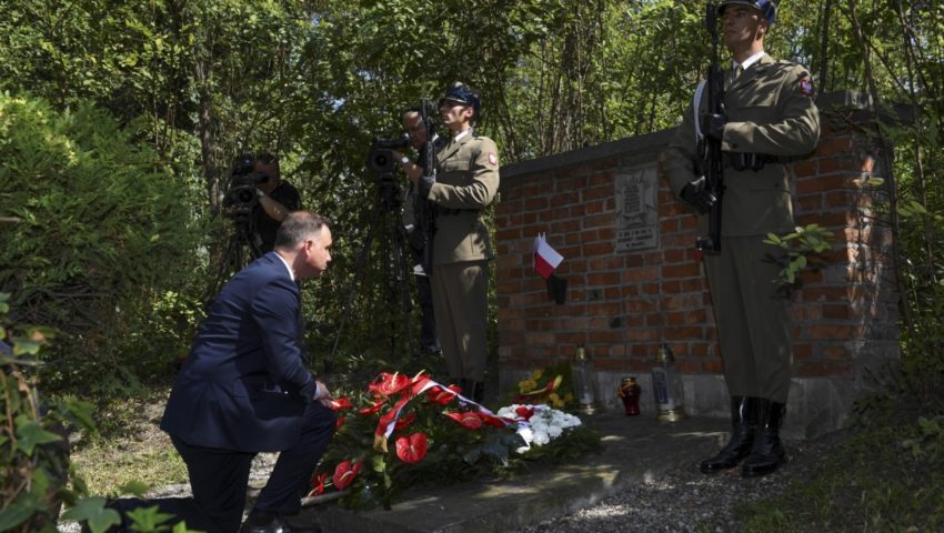 Prezydent: składamy hołd tym, którzy ucierpieli, zginęli w powstaniu bo byli Polakami