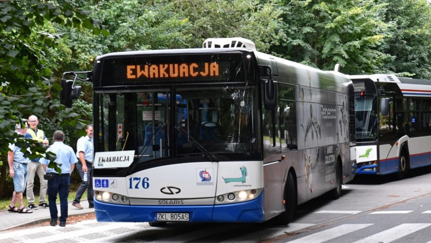 Ewakuacja ludności z Podczela. Saperzy będą wyciągać bomby z Bałtyku