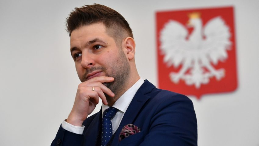 Zażarta dyskusja na Twitterze. Tomczyk próbuje ośmieszyć Jakiego. Cięta riposta wiceministra