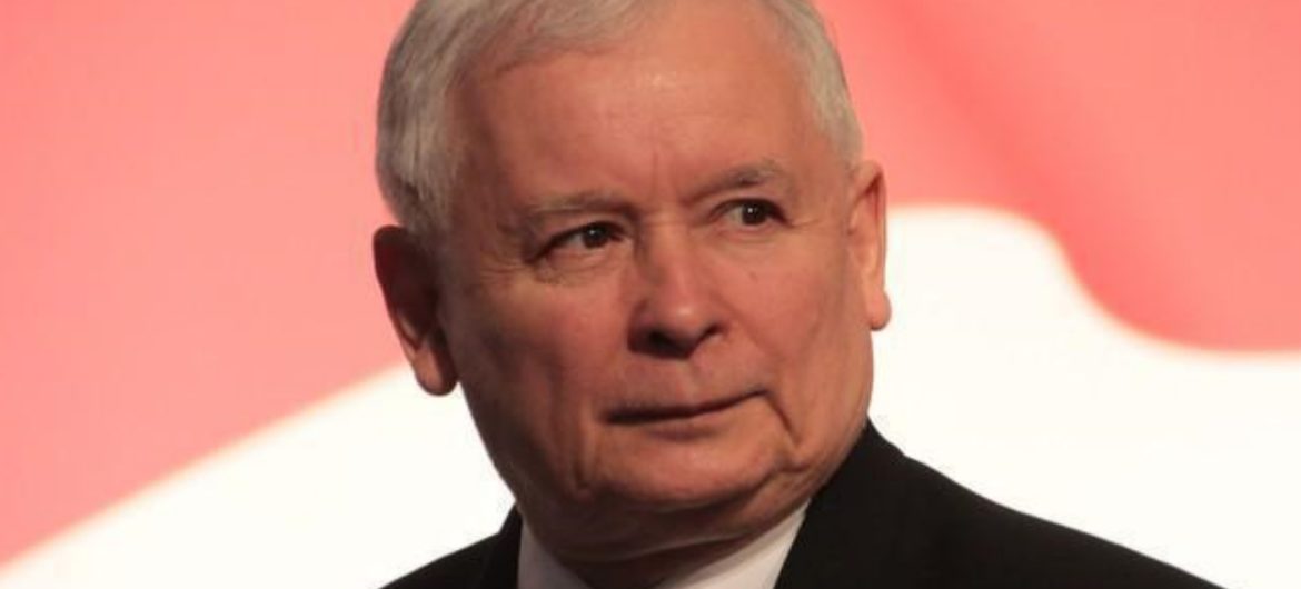 Śmierć bliskiej osoby przyczyną przedłużenia urlopu przez Jarosława Kaczyńskiego