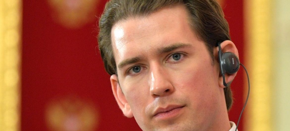 Kanclerz Austrii podczas wizyty został okrzyknięty przez Niemców „niemowlakiem Hitlera”