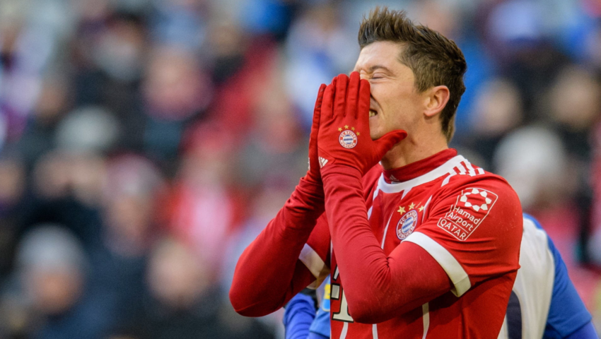 Lewandowski nie dogaduje się z władzami Bayernu? „Żaden z szefów mnie nie bronił”