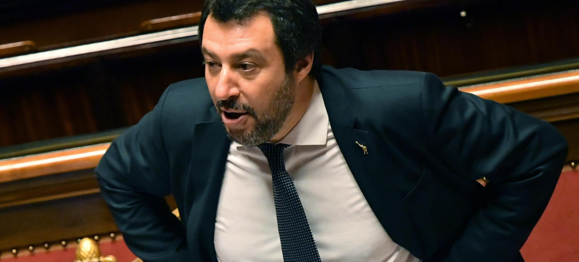 Aquarius ze 140 imigrantami na Morzu Śródziemnym. Salvini: Jednostka nie zobaczy żadnego włoskiego portu