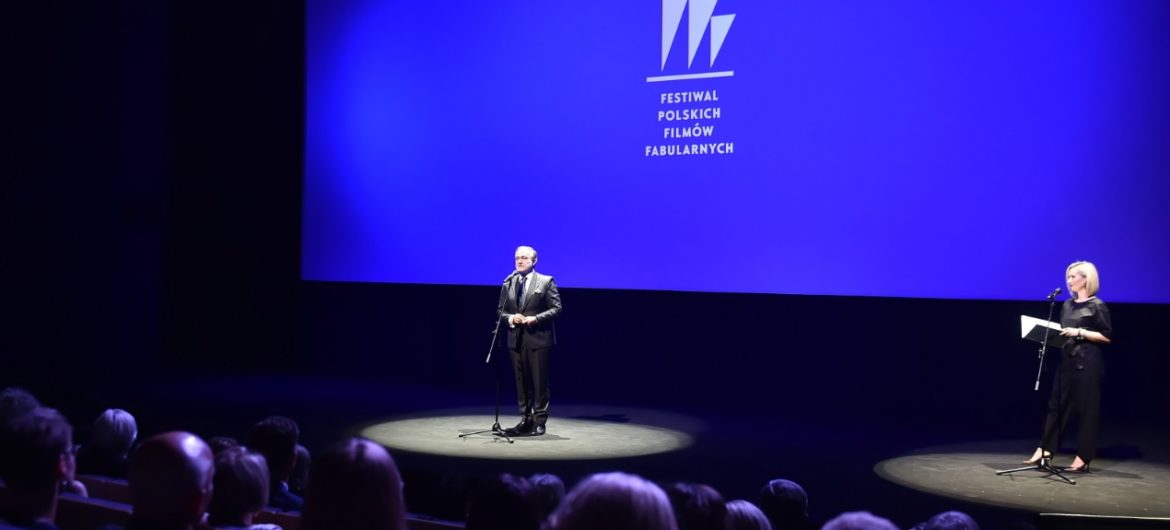 Rozpoczął się 43. Festiwal Polskich Filmów Fabularnych. Wydarzenie otworzył „Kamerdyner” F. Bajona