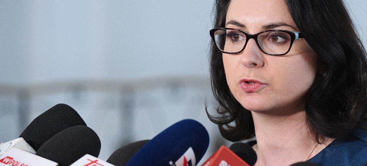 Gasiuk-Pihowicz: To prawny armagedon. Następne pokolenia będą płacić w euro lub rublach