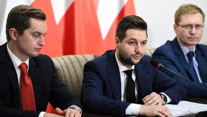 „Nieruchomości wydane na 150-letnie duchy”. Komisja Weryfikacyjna uchyla kolejne decyzje ws. reprywatyzacji