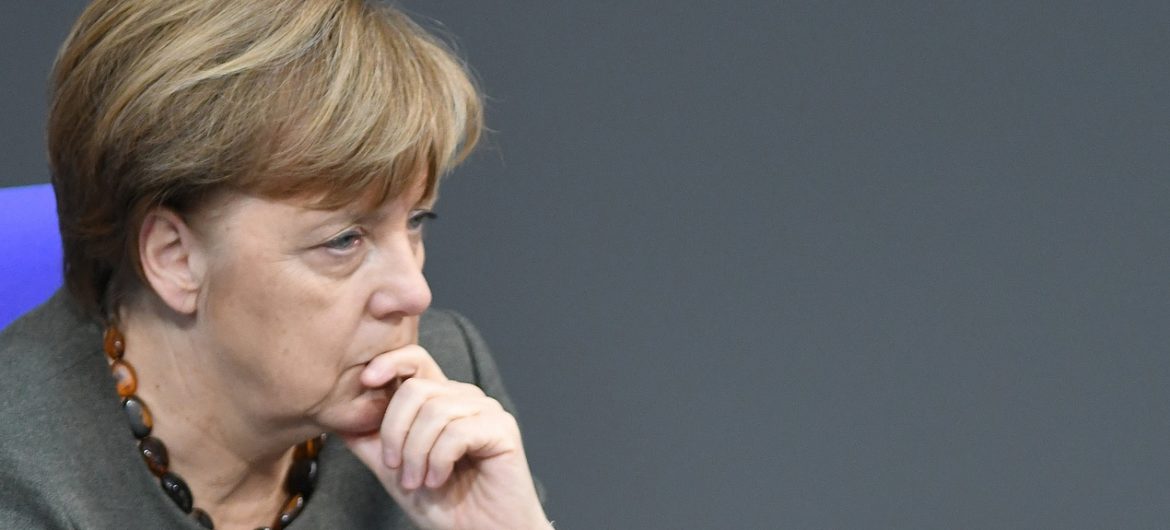 Niemiecka prasa nie ma wątpliwości. Koniec rządów Angeli Merkel coraz bliższy