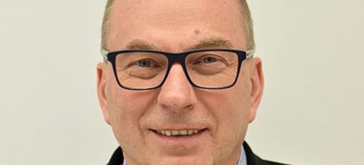 Poseł Nowoczesnej ukarany obniżeniem diety parlamentarnej za obrazę marszałka Kuchcińskiego