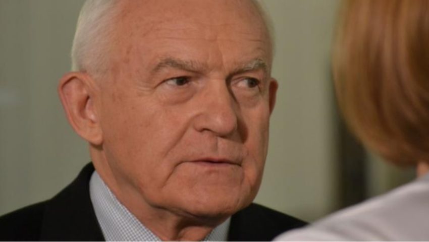 Leszek Miller odniósł się do publikacji „Faktu”. „Kieruję pozew sądowy przeciwko wydawcy i red. naczelnemu”