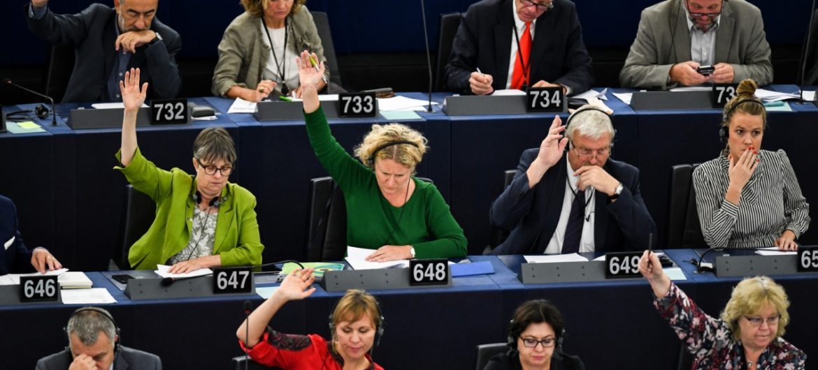 Parlament Europejski zadecydował o wszczęciu wobec Węgier procedury art. 7 traktatu unijnego
