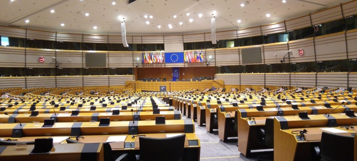 Parlament Europejski żąda ponad 300 tys. euro zwrotu od Jean-Marie Le Pena