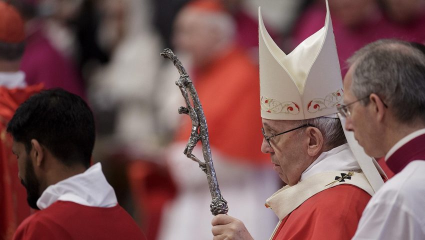 Papież: niech duszpasterstwo obejmuje też pary bez ślubu. "To skandal, że papież coś takiego mówi"