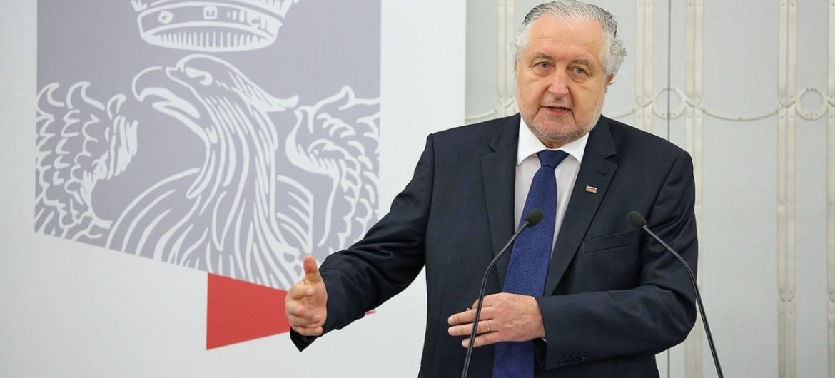 Ustawa o SN jest niekonstytucyjna? TK w 2014 roku: „Wiek, w którym sędziowie przechodzą w stan spoczynku określa ustawa”