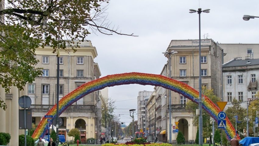 Tęcza powróci na Plac Zbawiciela? Kandydat na prezydenta Warszawy zapowiada program wsparcia dla LGBT