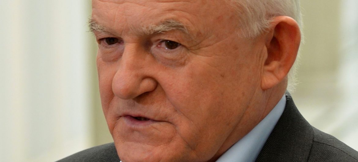 Leszek Miller nie szczędzi uszczypliwości wobec komisji ds. Amber Gold. Zobacz mocny wpis byłego premiera