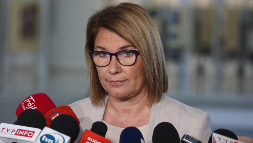 Pilne! PiS nie weźmie udziału w Marszu Niepodległości. Beata Mazurek zdradza powody