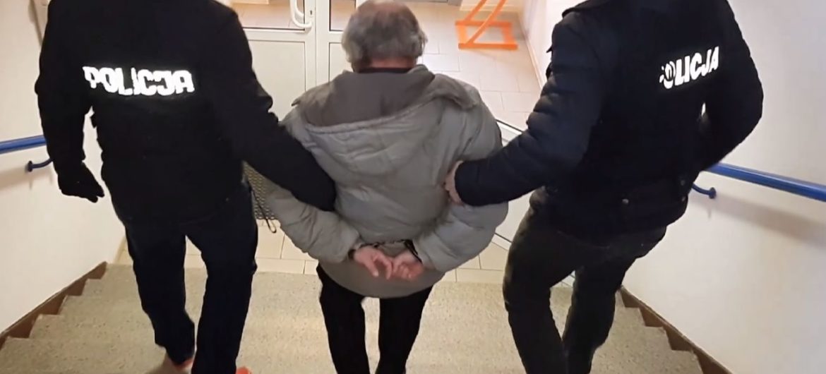 67-letni pedofil molestował dzieci w autobusach