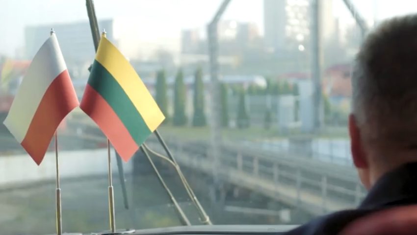 Piękny gest Litwinów na rocznicę odzyskania przez Polskę niepodległości. Bracia, dziękujemy!