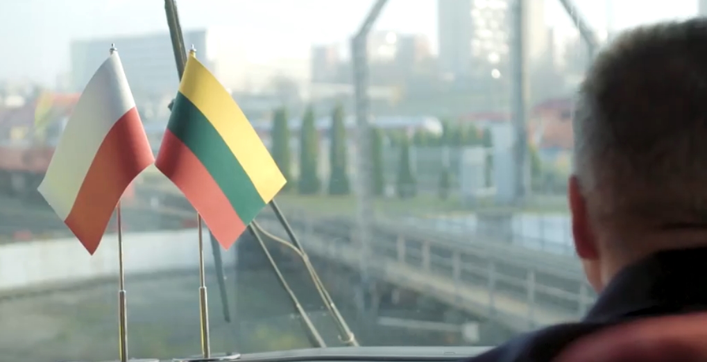 Piękny gest Litwinów na rocznicę odzyskania przez Polskę niepodległości. Bracia, dziękujemy!