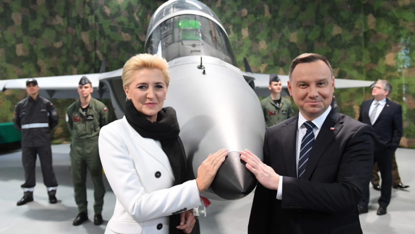 Prezydent Duda: to rewolucja w przygotowaniu polskich pilotów samolotów bojowych