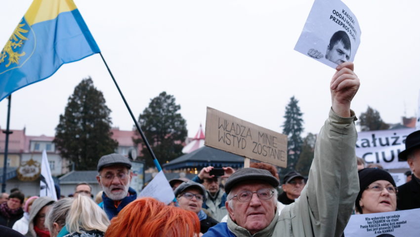 Seans nienawiści wobec radnego Kałuży. Poseł Budka w amoku