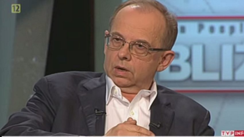 PiS domaga się przeprosin od prof. Sadurskiego za określenie partii “zorganizowaną grupą przestępczą”