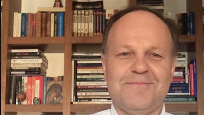 Nadworny kapłan TVN i PO, ks. Kazimierz Sowa znowu w formie. Wściekły atak duchownego na “prawactwo”