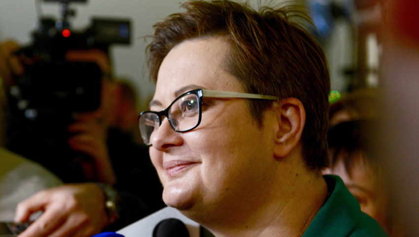 Koniec szalupy ratunkowej III RP. Komu potrzebny był projekt “Nowoczesna”?