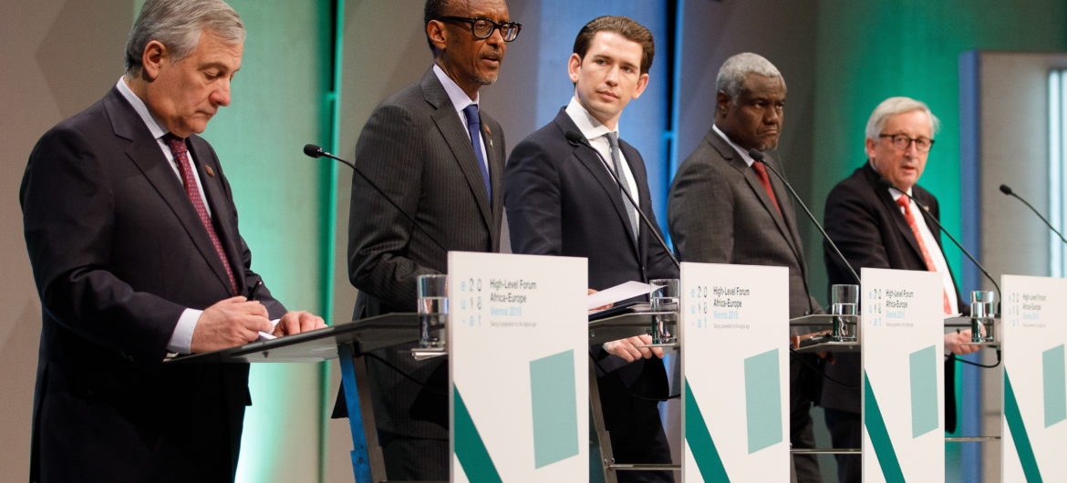 Premier Morawiecki uczestniczył w spotkaniu politycznych liderów na Forum Afryka-Europa