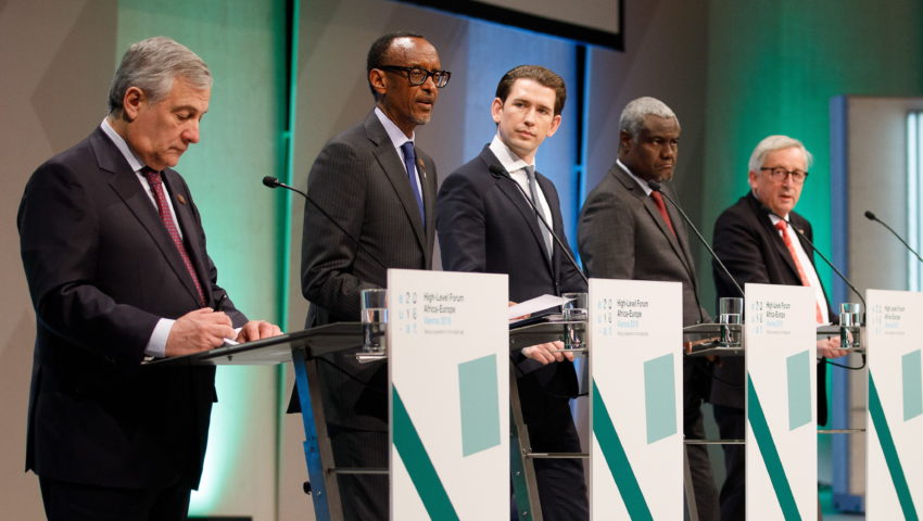 Premier Morawiecki uczestniczył w spotkaniu politycznych liderów na Forum Afryka-Europa