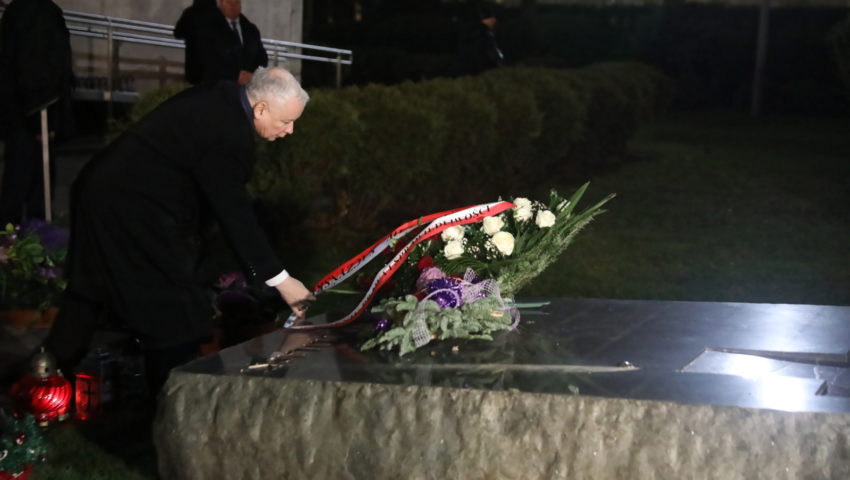 Politycy PiS, m.in. J. Kaczyński złożyli kwiaty przy grobie bł. ks. Jerzego Popiełuszki