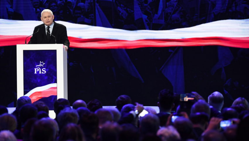 “Odlot” Neumanna w ocenie konwencji PiS. Polityk Platformy twierdzi, że PiS zachowuje się jakby byli… w opozycji