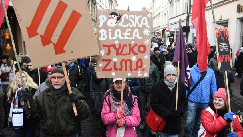 Nie mają swoich problemów? Brytyjska telewizja rozwodzi się nad polskim “kryzysem tożsamości”