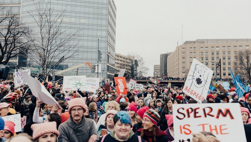 Ideologiczny dylemat feministek. Odwołują marsz z powodów rasowych