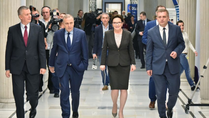 Powiedziała bolesną prawdę o złodziejstwie w czasach rządów Tuska? Platforma chce ją za to zniszczyć
