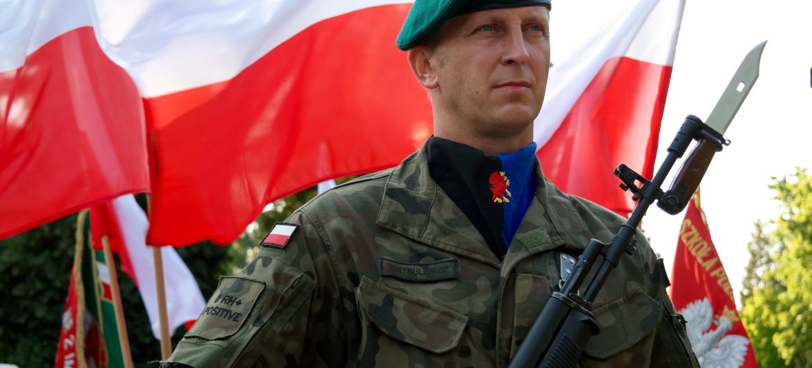 Od nowego roku wzrosną wynagrodzenia żołnierzy i pracowników cywilnych wojska. O ile więcej “na rękę” dostaną?