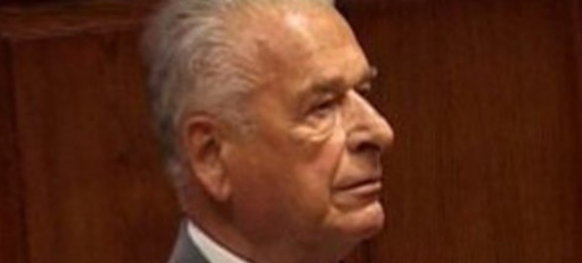 “Kiszczak Papers”. Cenckiewicz publikuje kolejne materiały z tajnego archiwum. “Ilu to ludzi pisało do generała z taką estymą jak on”
