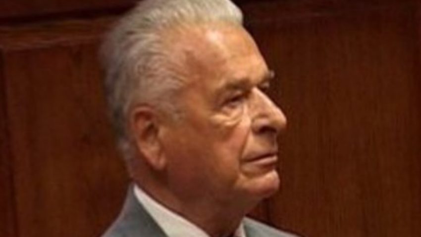 “Kiszczak Papers”. Cenckiewicz publikuje kolejne materiały z tajnego archiwum. “Ilu to ludzi pisało do generała z taką estymą jak on”