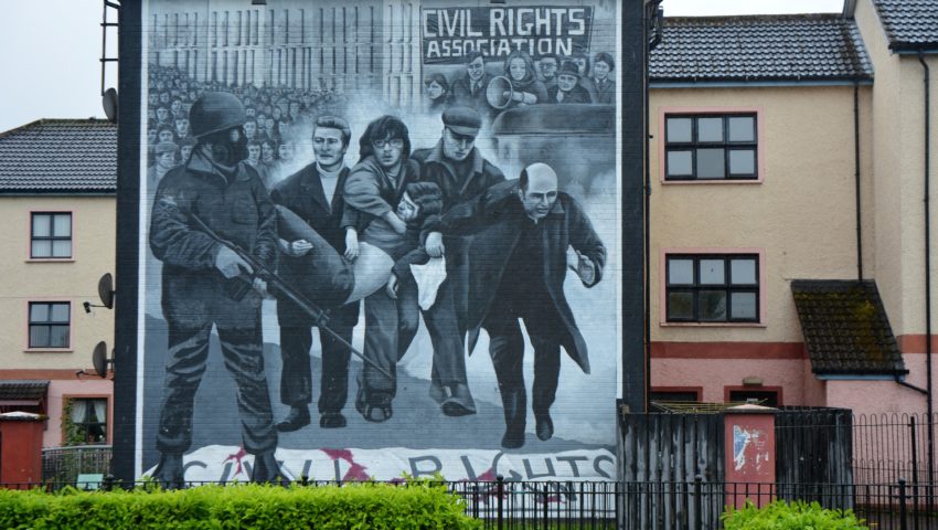 Zamach w Londonderry. Policja aresztowała dwóch członków Nowej IRA