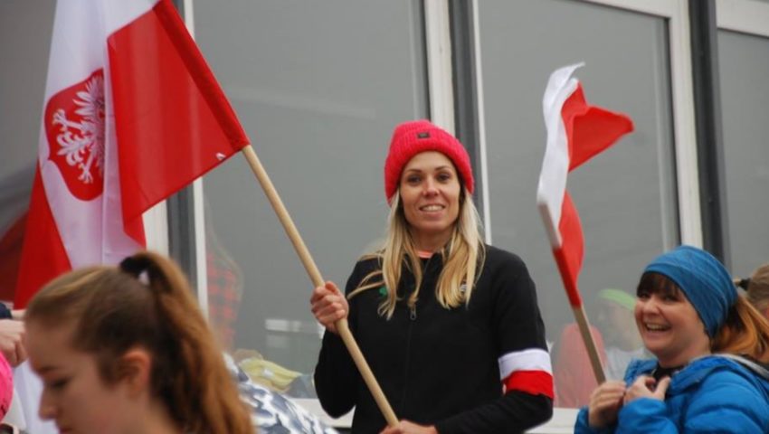 Tolerancja w wydaniu tolerancyjnych. Chcą odebrania medali polskiej windsurferce. Za krytykę karty LGBT+