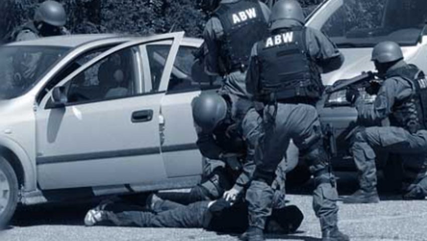 Nastolatek zatrzymany przez ABW. Nawiązał kontakt z Państwem Islamskim i planował zamach terrorystyczny