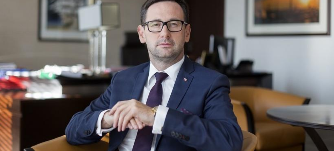 Opozycja chce paliwa po 10 złotych? Prezes Obajtek nokautuje