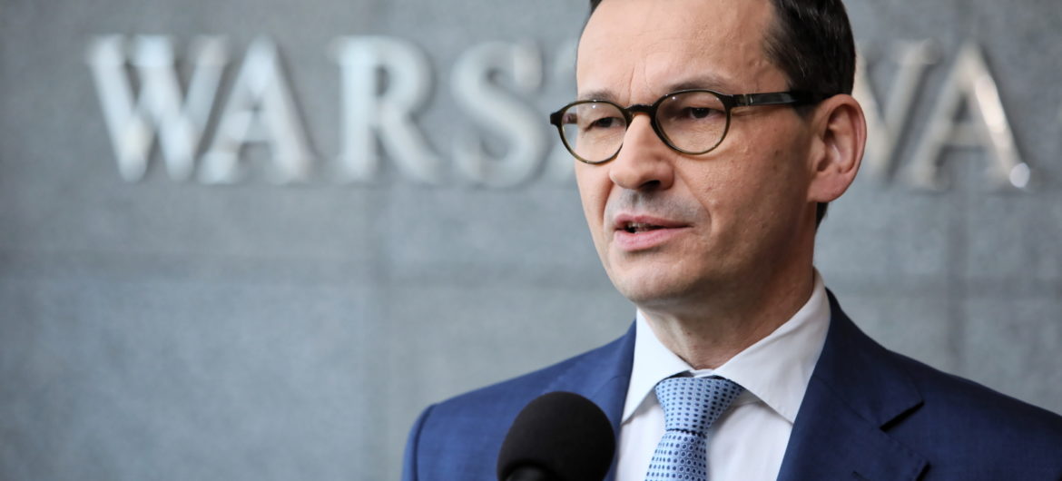 KPRM: Jest zakontraktowanych 103 mln maseczek medycznych i 33 mln masek z filtrami