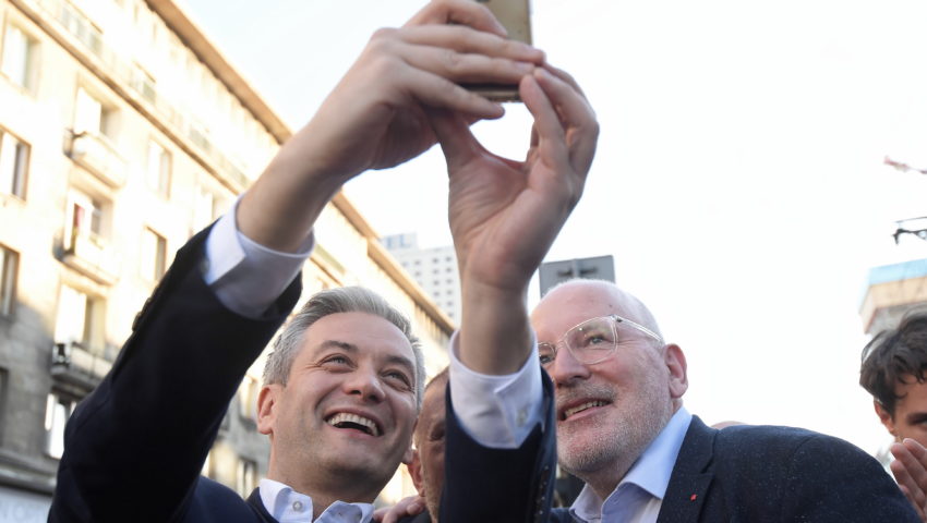 Biedroń tłumaczy dlaczego Timmermans wspiera Wiosnę. “Mamy wspólne cele”