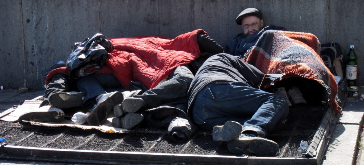 Rosję toczy plaga HIV i AIDS. Jak władza władza walczy z problemem? Chce zdelegalizować kłamstwa o wirusie