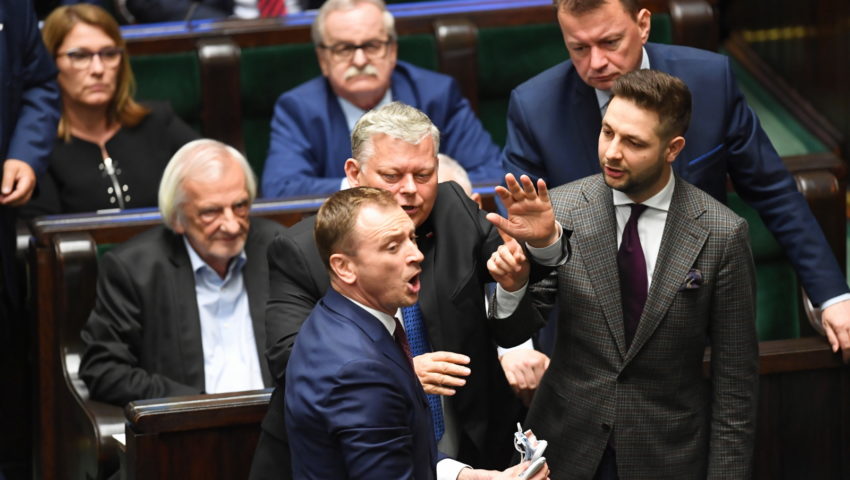 Obrzydliwe zachowanie Sławomira Nitrasa. Potępiła je nawet Scheuring-Wielgus