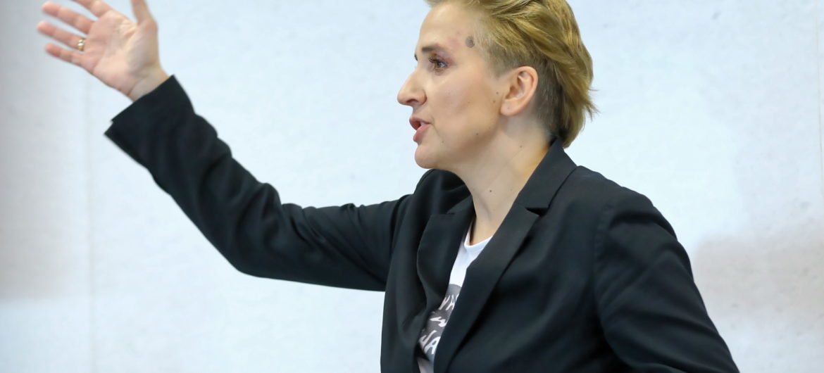 Hipokryzja Scheuring-Wielgus. “Nie wiem czy Polański był pedofilem”