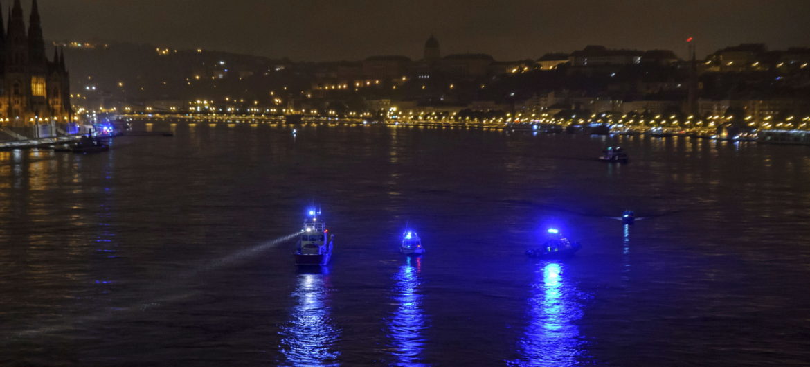 Tragedia na Dunaju. Co najmniej siedmiu turystów nie żyje