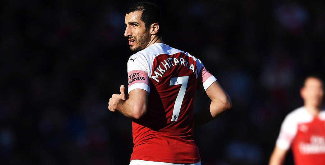Henrikh Mkhitaryan nie poleci na finał Europy. Polityka wygrała ze sportem